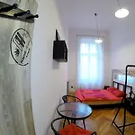 Hostel Friends & Budapest
