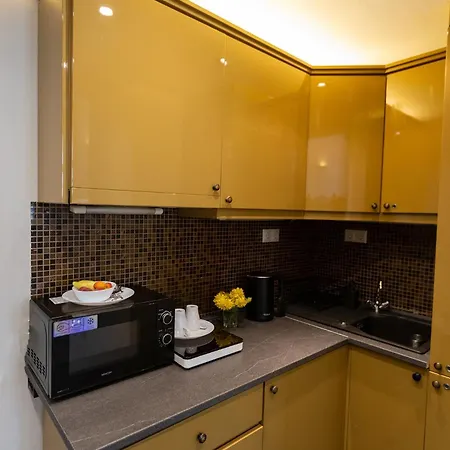 Vandrerhjem Friends & Budapest