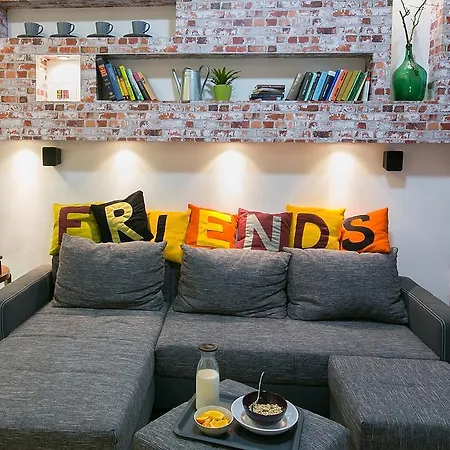 Vandrerhjem Friends & Budapest