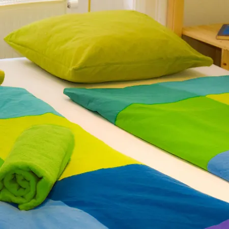 Albergue Friends & *